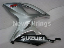 Carica l'immagine nel visualizzatore di Gallery, Silver and Black Factory Style - GSX-R600 06-07 Fairing Kit