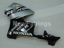 Carica l&#39;immagine nel visualizzatore di Gallery, Silver and Black Repsol - CBR600RR 05-06 Fairing Kit -
