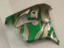 Carica l'immagine nel visualizzatore di Gallery, Silver and Green Flame - NINJA ZX-9R 00-01 Fairing Kit