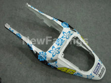 Carica l&#39;immagine nel visualizzatore di Gallery, White and Black Blue Nastro Azzurro - CBR600RR 03-04 Fairing