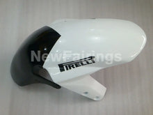 Carica l&#39;immagine nel visualizzatore di Gallery, White and Black Corona - GSX - R1000 03 - 04 Fairing Kit