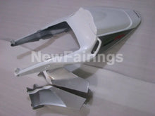 Carica l&#39;immagine nel visualizzatore di Gallery, White and Black Factory Style - CBR600RR 03-04 Fairing Kit -