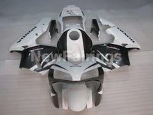 Carica l&#39;immagine nel visualizzatore di Gallery, White and Black Factory Style - CBR600RR 05-06 Fairing Kit -
