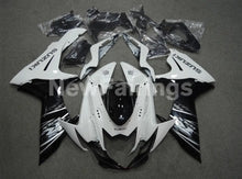 Carica l&#39;immagine nel visualizzatore di Gallery, White and Black Factory Style - GSX-R600 11-24 Fairing Kit
