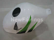 Carica l&#39;immagine nel visualizzatore di Gallery, White and Black Silver HANN Spree - CBR600 F3 97-98 Fairing