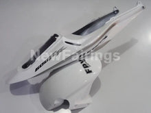 Carica l&#39;immagine nel visualizzatore di Gallery, White and Silver Repsol - CBR600RR 03-04 Fairing Kit -