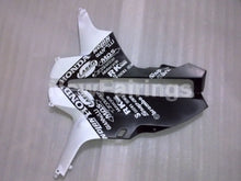 Carica l&#39;immagine nel visualizzatore di Gallery, White and Wine Red Flame - CBR1000RR 06-07 Fairing Kit -