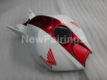 Carica l&#39;immagine nel visualizzatore di Gallery, White and Wine Red PRAMAC - CBR1000RR 04-05 Fairing Kit -