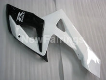 Carica l&#39;immagine nel visualizzatore di Gallery, White and Black Factory Style - GSX - R1000 05 - 06 Fairing