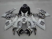 Carica l&#39;immagine nel visualizzatore di Gallery, White and Black Lucky Strike - GSX-R600 06-07 Fairing Kit -