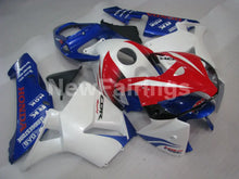 Carica l&#39;immagine nel visualizzatore di Gallery, White Blue and Red Factory Style - CBR600RR 05-06 Fairing