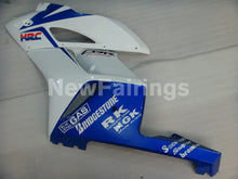 Carica l&#39;immagine nel visualizzatore di Gallery, White and Blue Red HRC - CBR1000RR 04-05 Fairing Kit -