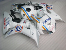 Carica l&#39;immagine nel visualizzatore di Gallery, White and Blue Repsol - CBR1000RR 06-07 Fairing Kit -