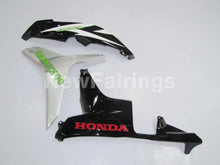 Carica l&#39;immagine nel visualizzatore di Gallery, White and Green Black Factory Style - CBR600RR 07-08 Fairing