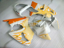 Carica l&#39;immagine nel visualizzatore di Gallery, White and Orange Flame NINJA ZX 6R 00 02 Fairing Kit