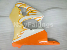 Carica l&#39;immagine nel visualizzatore di Gallery, White and Orange Flame NINJA ZX 6R 00 02 Fairing Kit
