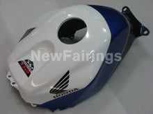 Carica l&#39;immagine nel visualizzatore di Gallery, White Red and Blue Factory Style - CBR600RR 05-06 Fairing