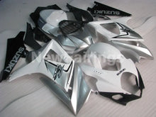 Carica immagine nel visualizzatore della galleria, White and Silver Black Factory Style - GSX-R1000 07-08 Fairing Kit