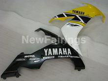 Carica l&#39;immagine nel visualizzatore di Gallery, Yellow Black White Factory Style - YZF-R1 04-06 Fairing Kit