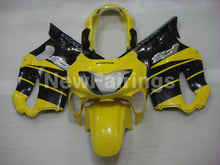 Carica l&#39;immagine nel visualizzatore di Gallery, Yellow and Black Factory Style - CBR600 F4 99-00 Fairing Kit